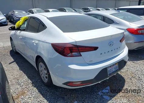 2019 Hyundai Elantra Se z USA, uszkodzony, nr VIN 5NPD74LF4KH449143